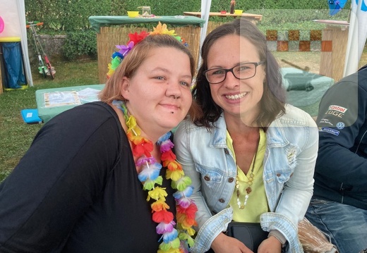 Karibische Coktailnacht in der Schmißberger Dorfmitte Juli 2023 16.jpg