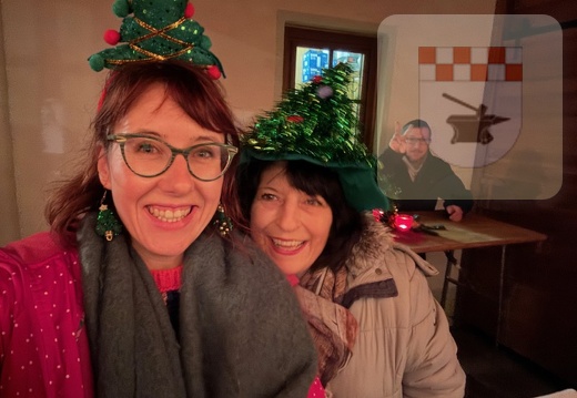 Glühweintrinken im Dezember 2023 6.jpg