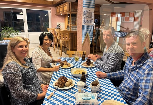 Haxenfest 2024 - Ende der Durststrecke - Schmißberg feiert wieder Haxenfest 12.jpg