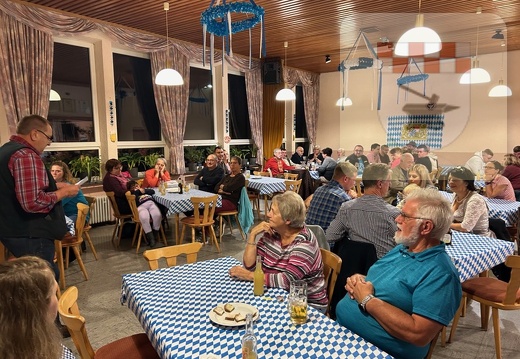 Haxenfest 2024 - Ende der Durststrecke - Schmißberg feiert wieder Haxenfest 8.jpg